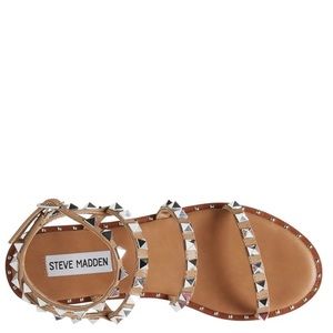 steve madden tan sandal